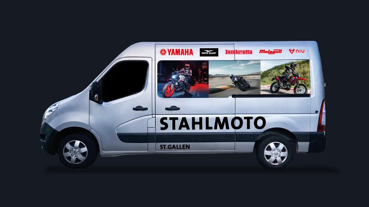 Stahlmoto Busbeschriftung